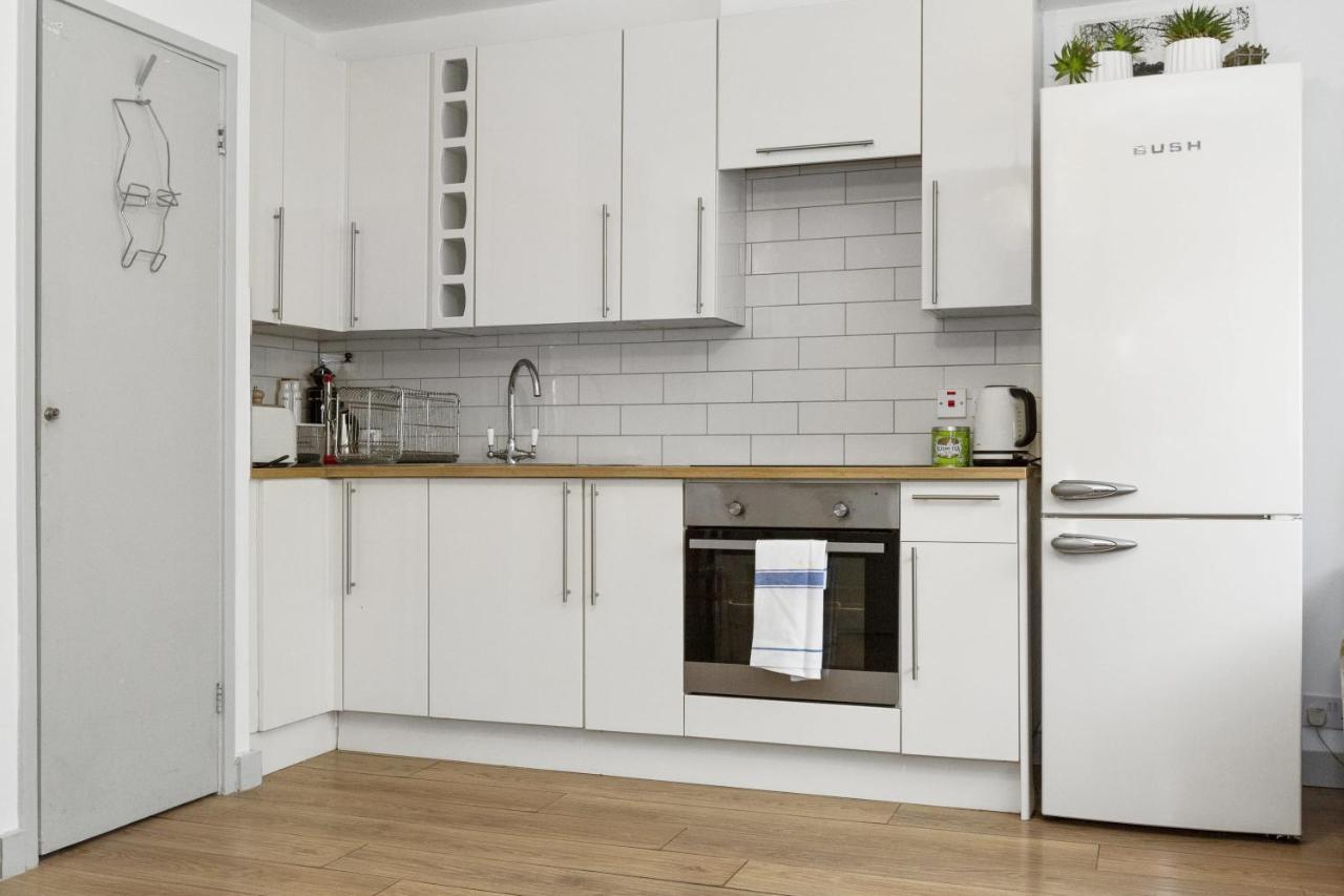 Stylish 1Br Next To Tower Bridge Lejlighed London Eksteriør billede